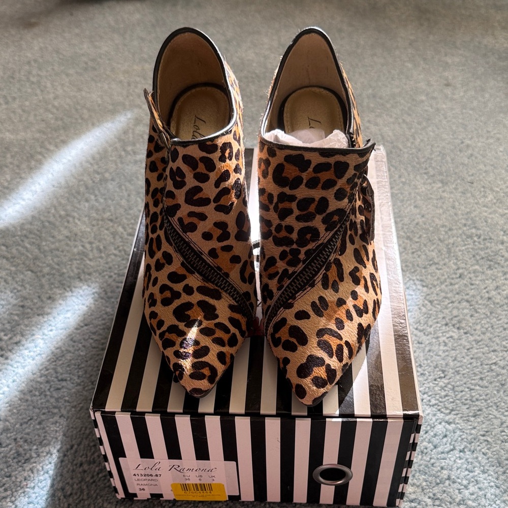 Lola Ramona US 6/EU 36 Leopard Print Booties